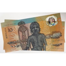 AUSTRALIA 1988 . TEN 10 DOLLAR BANKNOTES . FRASER/JOHNSTON . CONSECUTIVE PAIR . FIRST PREFIX LETTERS AA